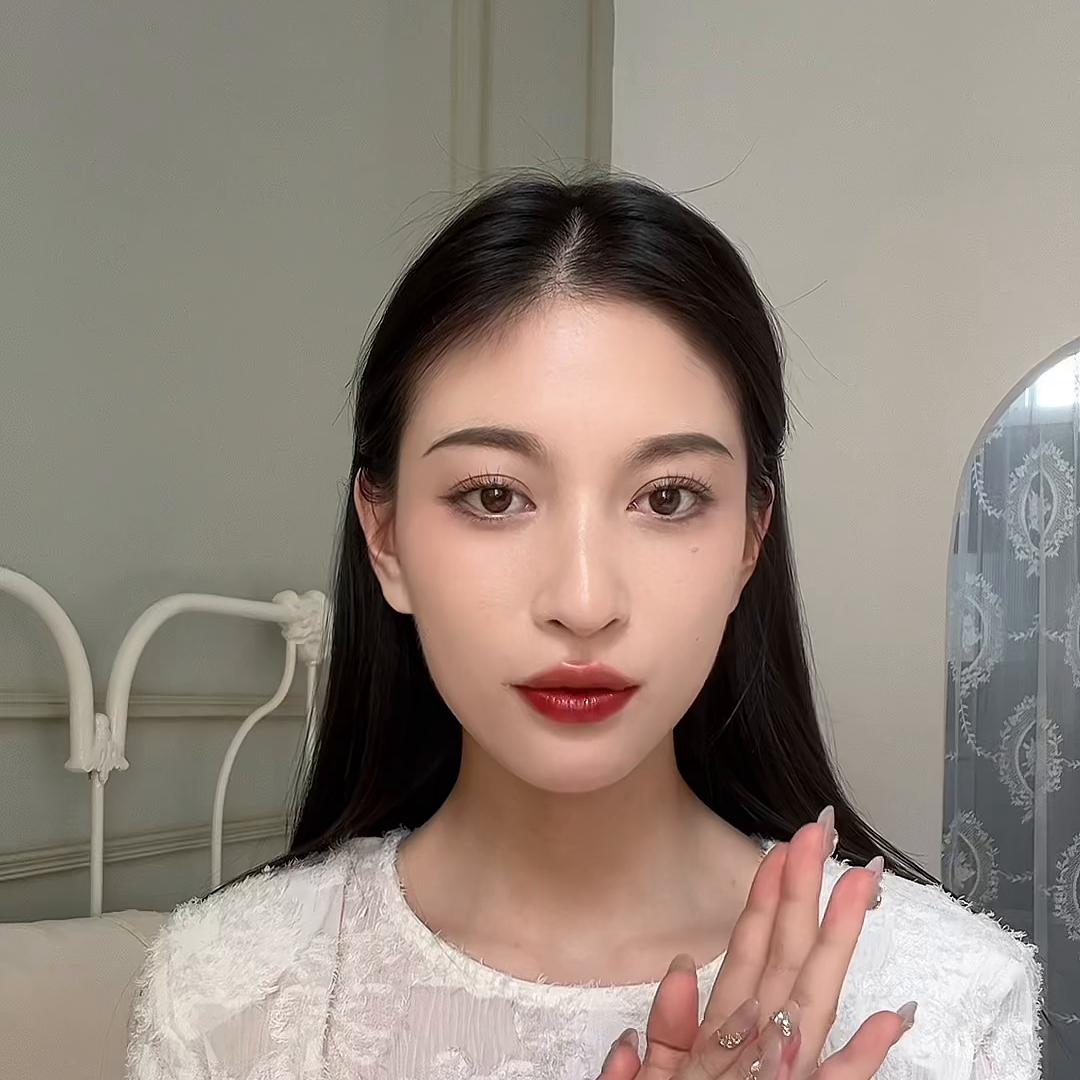 夏天编发麻花辫拳击辫,夏天麻花辫怎么扎好看