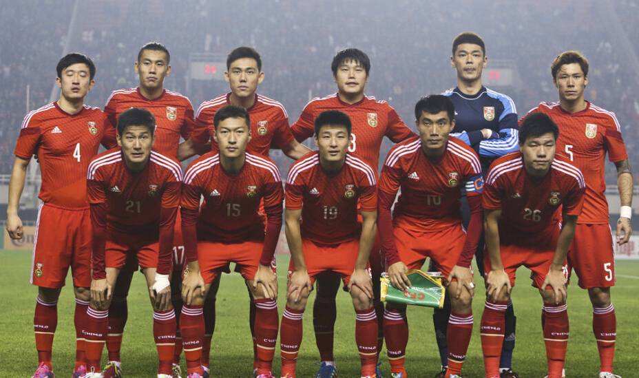 “最惨东道主卡塔尔”冲上热搜中国男足却成主角刷屏网友：谁最惨