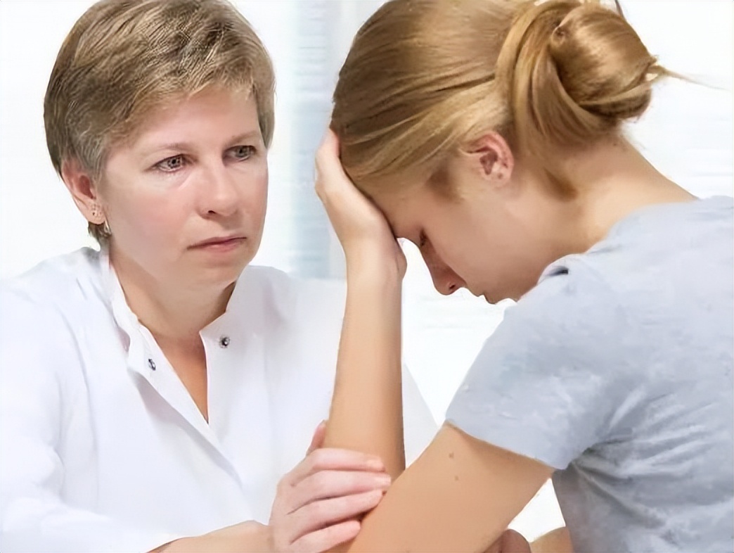 哪些女性出现生理性痉挛,女性身体痉挛是怎么引起的