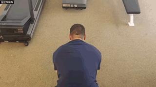 肩膀肌肉紧绷怎么放松,肩膀僵硬不放松怎么办