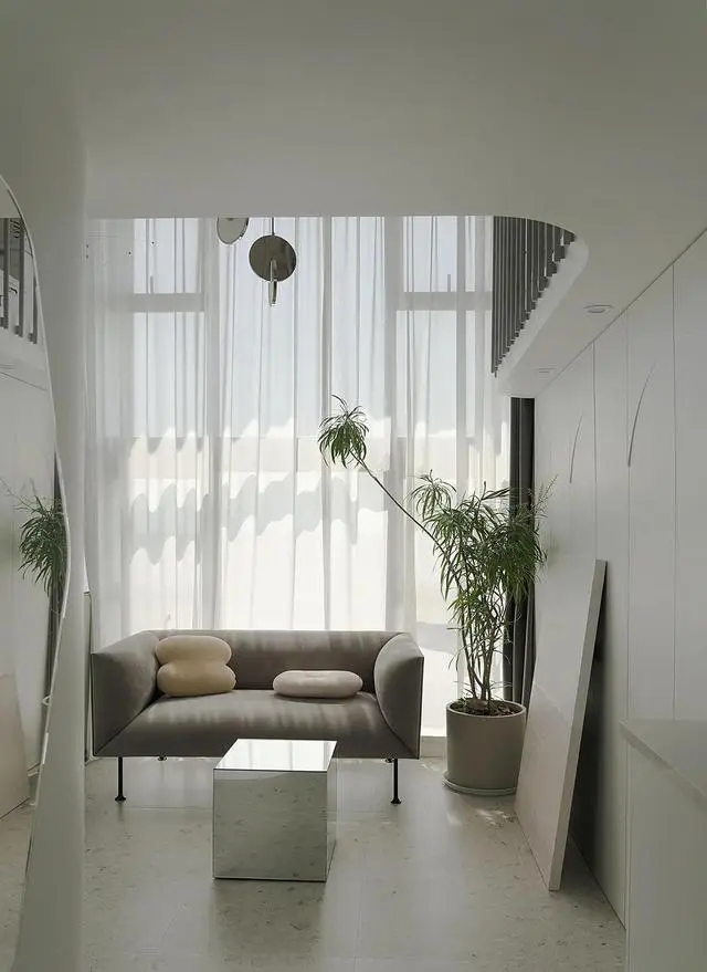 离婚女人买了个30平米房子,32岁靠自己买车买房