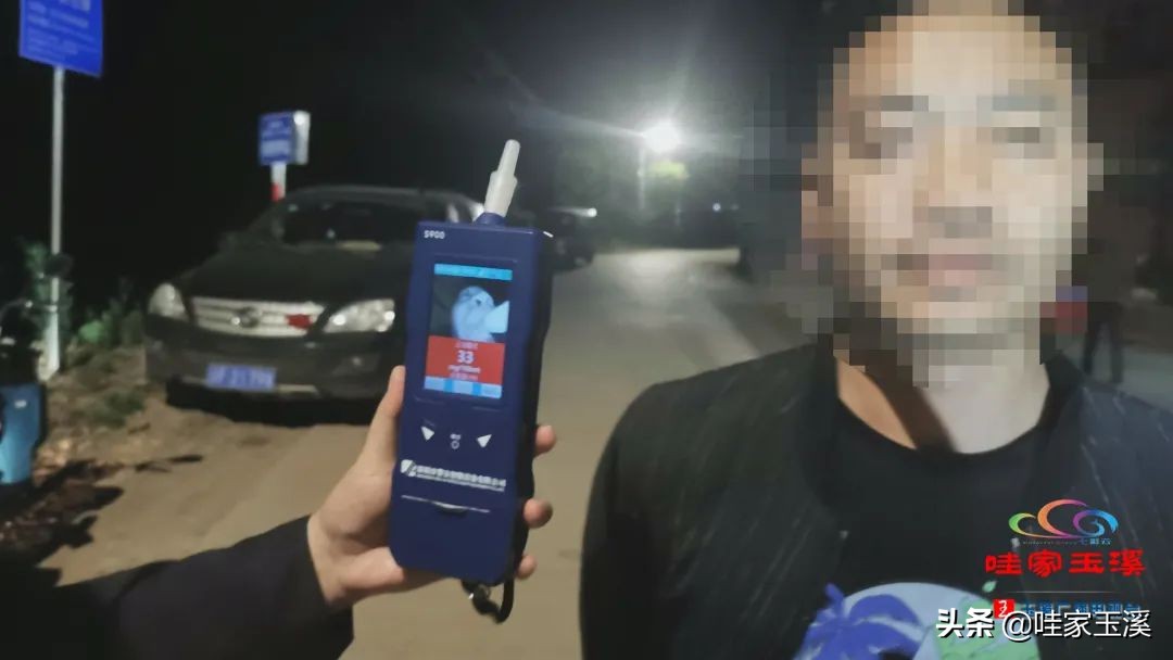 一杯薄酒驾校教练自砸“饭碗”