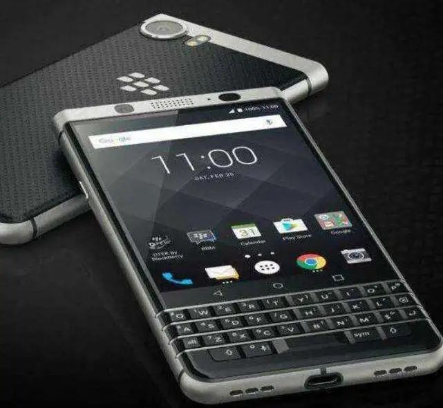 黑莓手机现在还有全新的吗,黑莓手机的强大对手出来了
