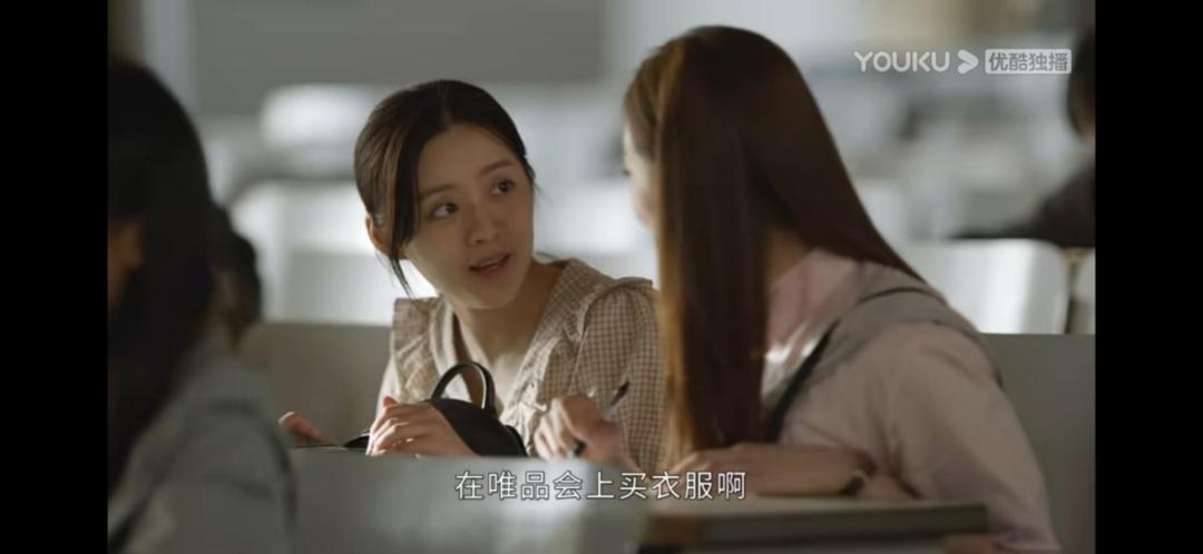 倪妮热巴穿裙子,热巴黄色礼服倪妮白色礼服