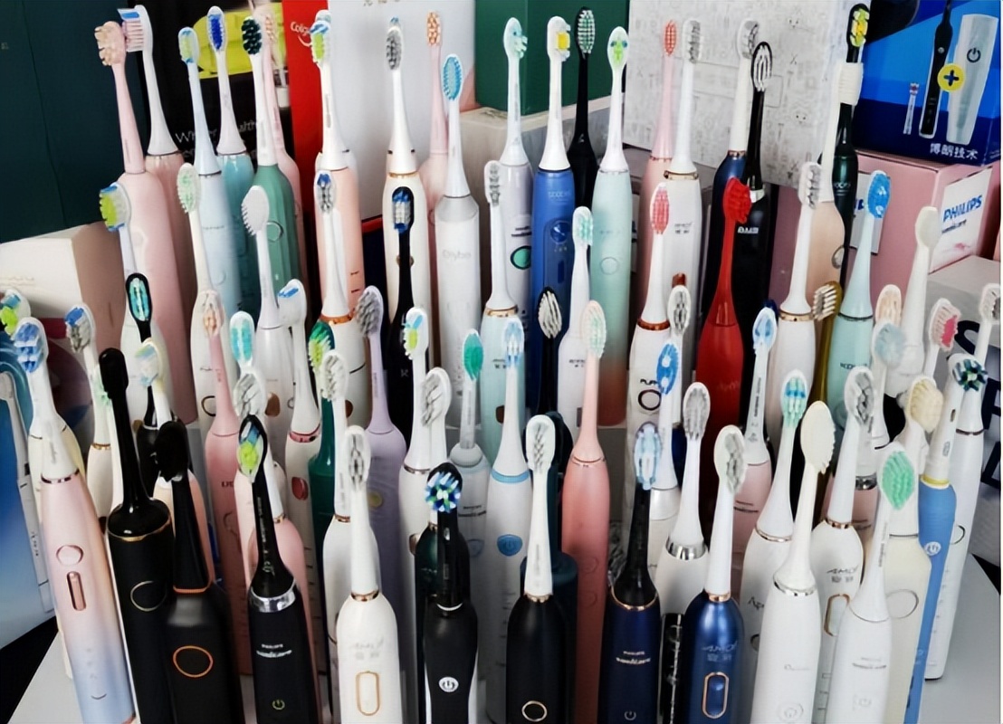 usmile电动牙刷和扉乐哪个好,飞利浦电动牙刷比usmile好在哪里