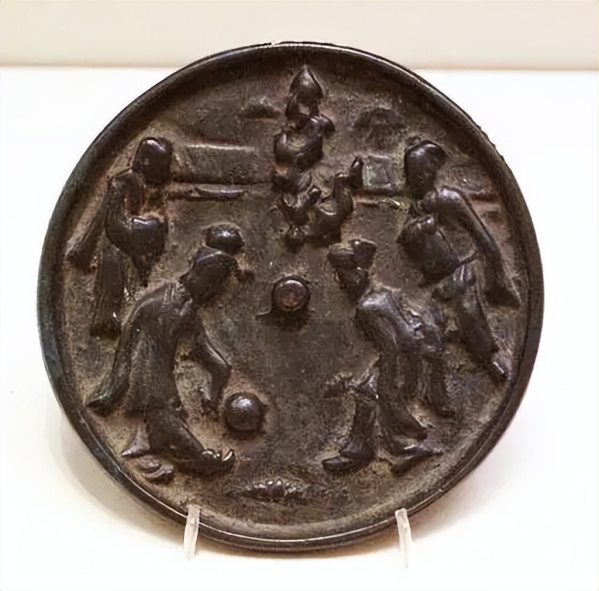 蹴鞠不正确的说法是,为啥蹴鞠现在没人玩了