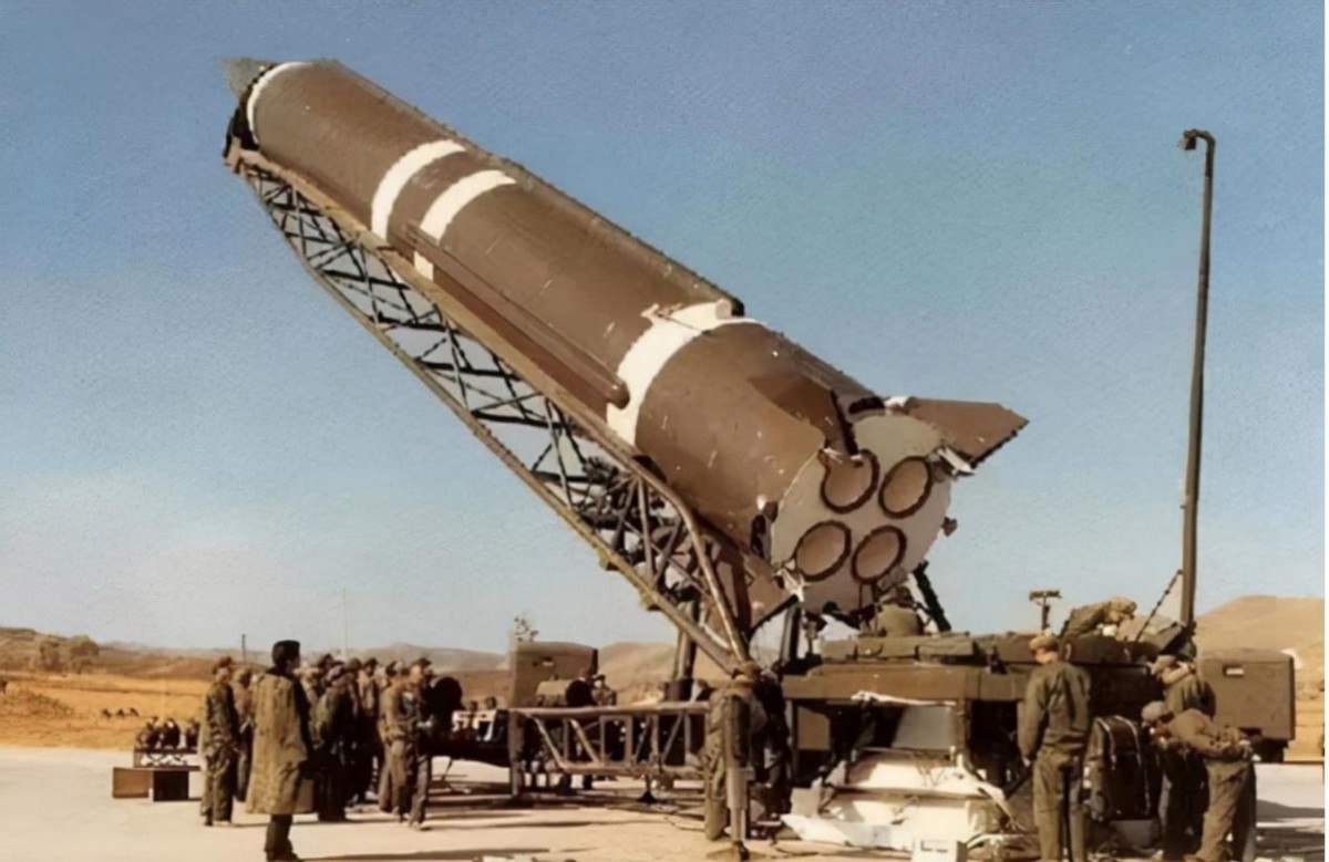 沙特向中国买了多少导弹,1987年沙特购买东风导弹的那些事