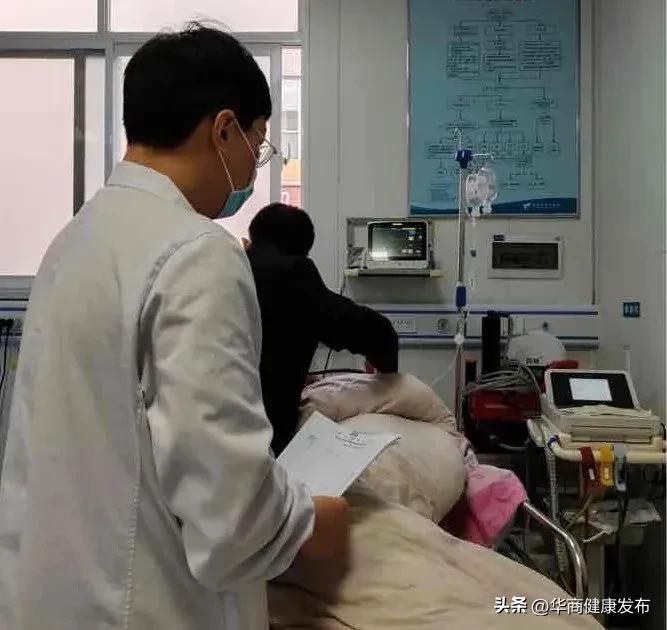 鍖昏矾娓╂殩鏈夋垜鐩镐即鐓х墖,鍖昏矾娓╂殩鏈夌埍鐩镐即