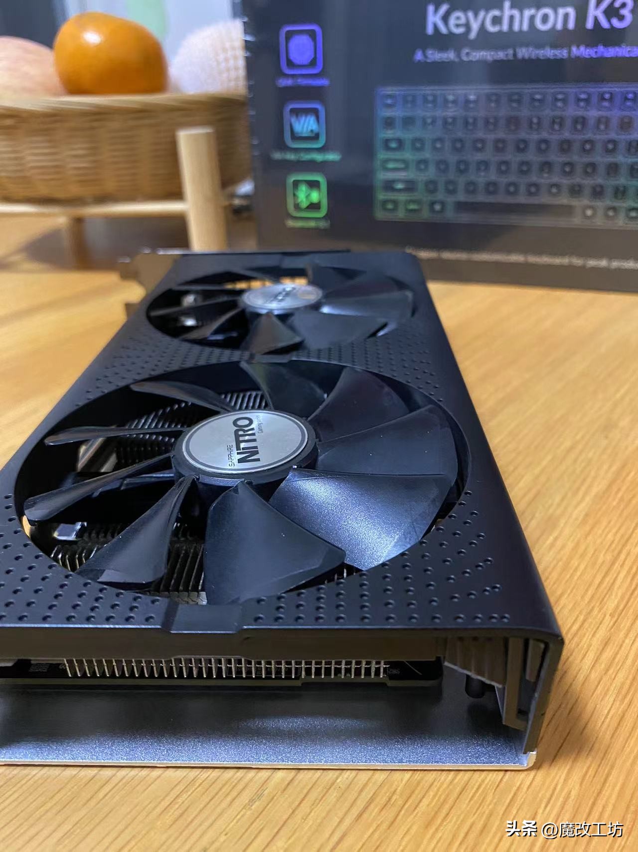 8年时间!AMD埃尔斯米尔岛核心FF修订8GB显卡终于开核破解2048SP