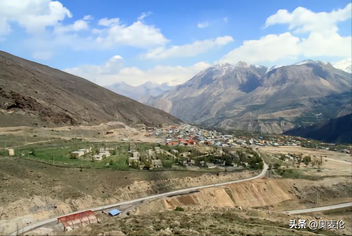 波斯铁骑守门人:险被童年埋葬的人生,4年后再见