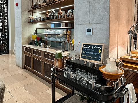 哈伊马角利兹卡尔顿,哈伊马角沙漠丽思卡尔顿酒店