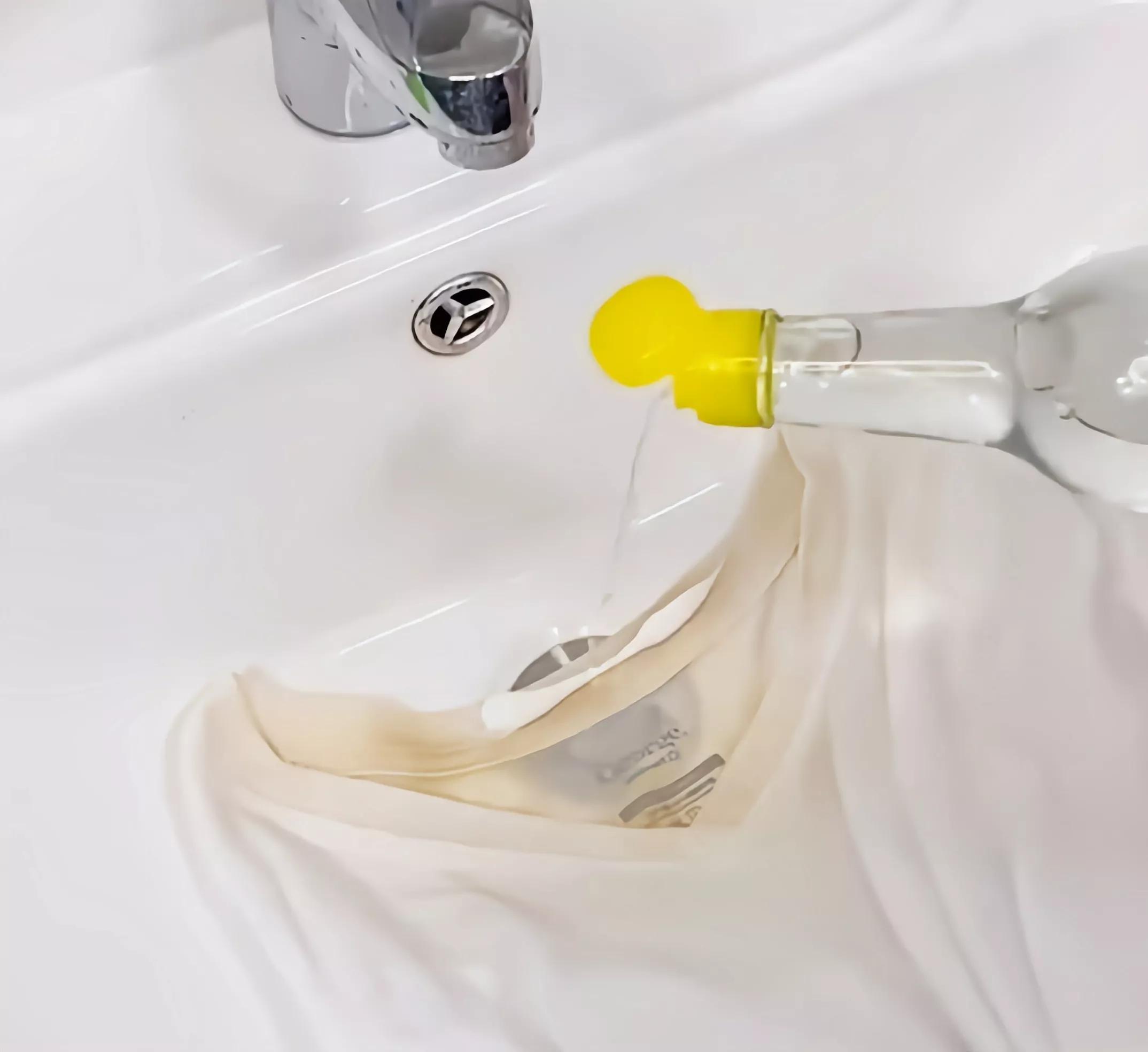 教你6个小技巧衣服干净如新,不可水洗的衣服应该怎么清洗