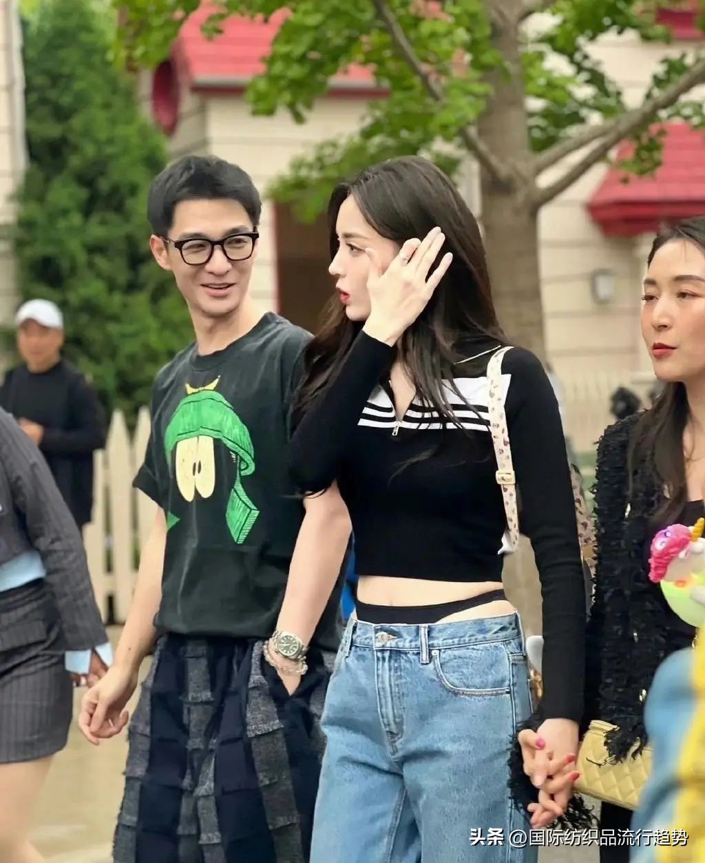 娜扎束脚哈伦裤,娜扎单眼皮连体裤