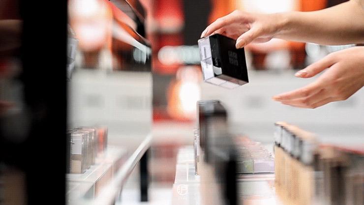 限时开启！纪梵希美妆「书店」带你探索感官之旅