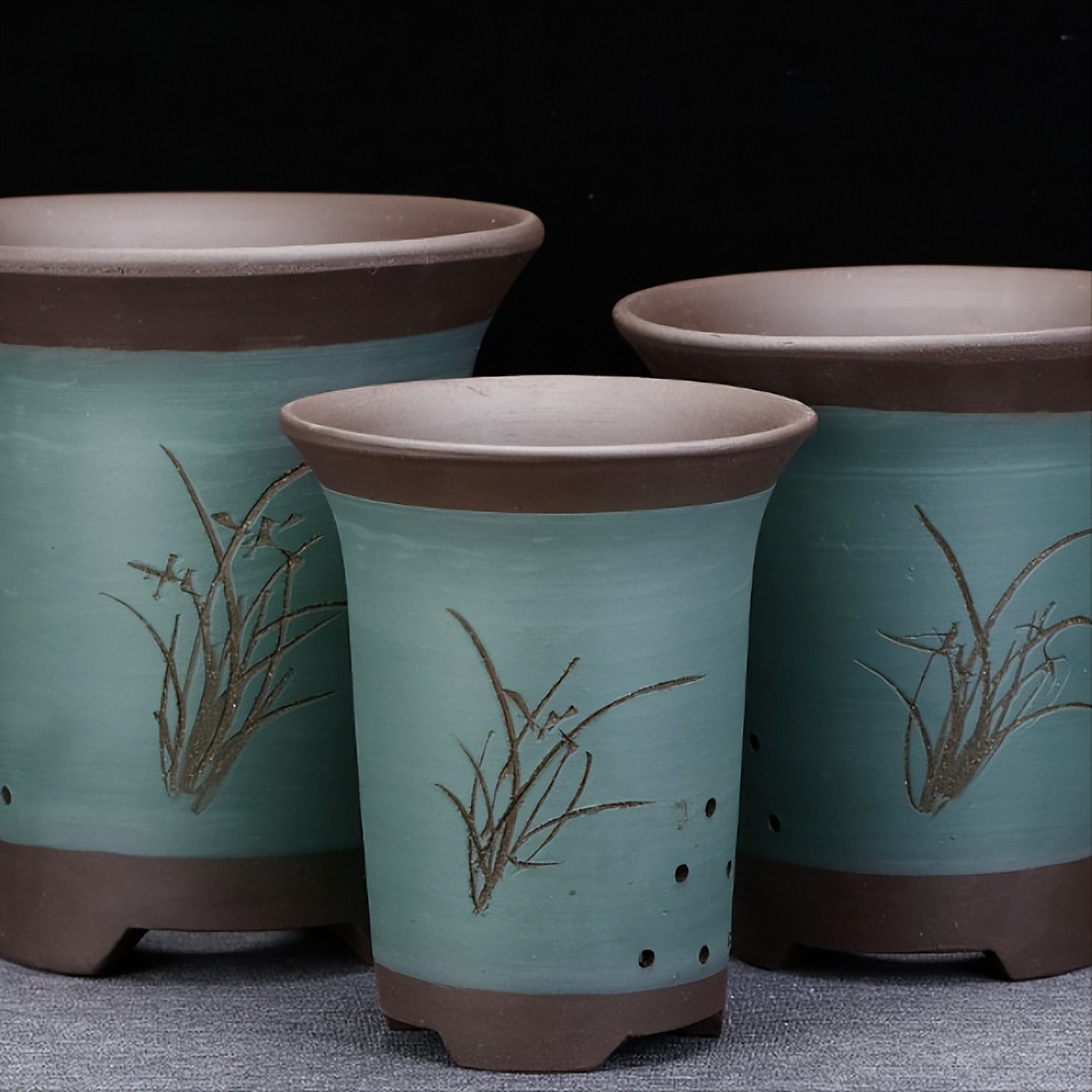 花盆的种类有哪些,花卉市场一般都是在用什么花盆