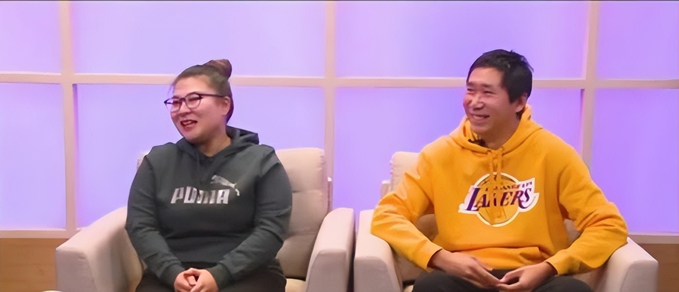 80后夫妻在美国,在美国开卡车的中国夫妻月入10万