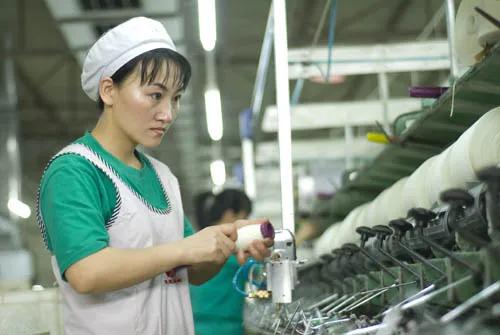 初到毛巾厂，遇见了人生有不解之缘的人