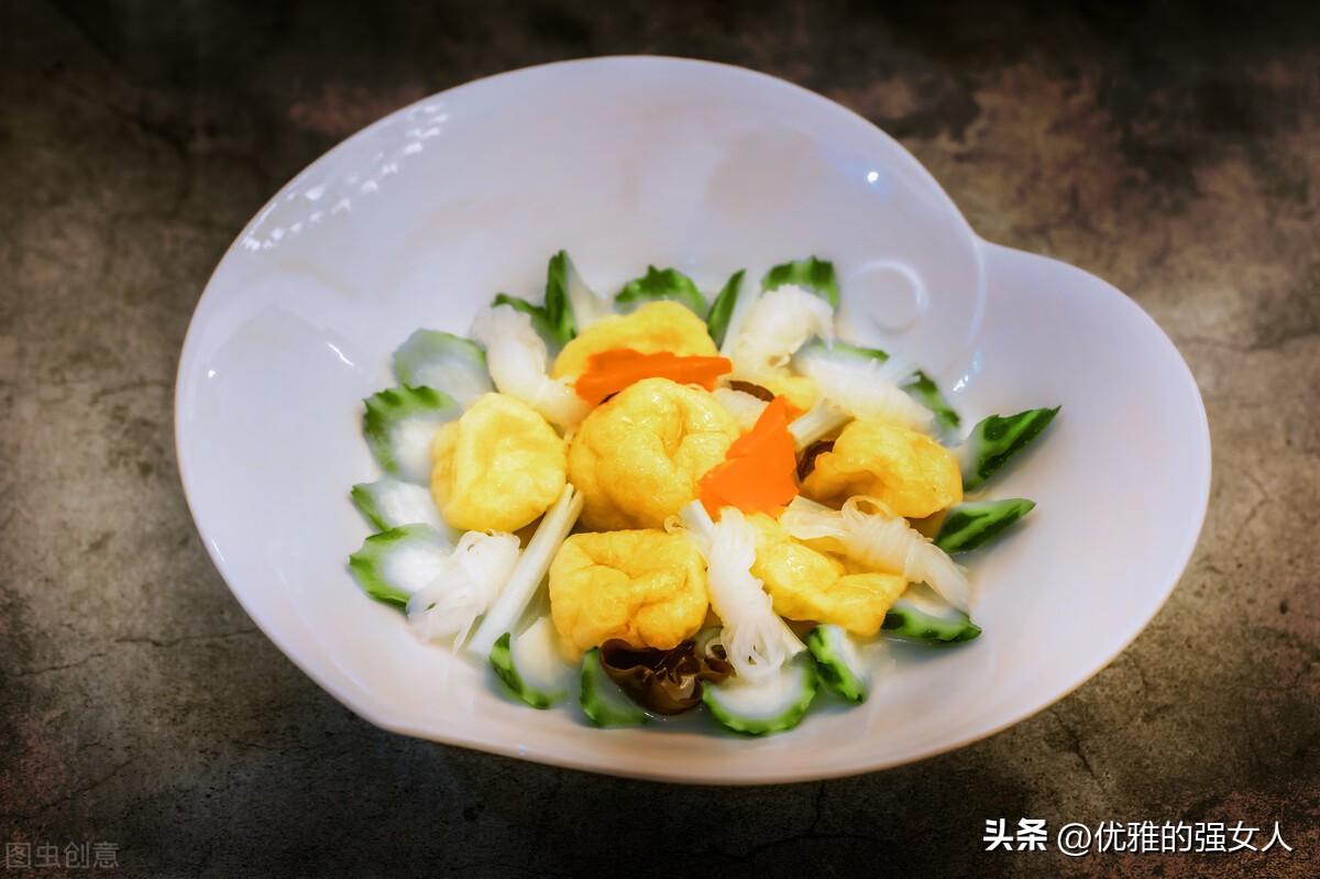 100个新颖的爱国作文题目,以爱国为主题的作文高二