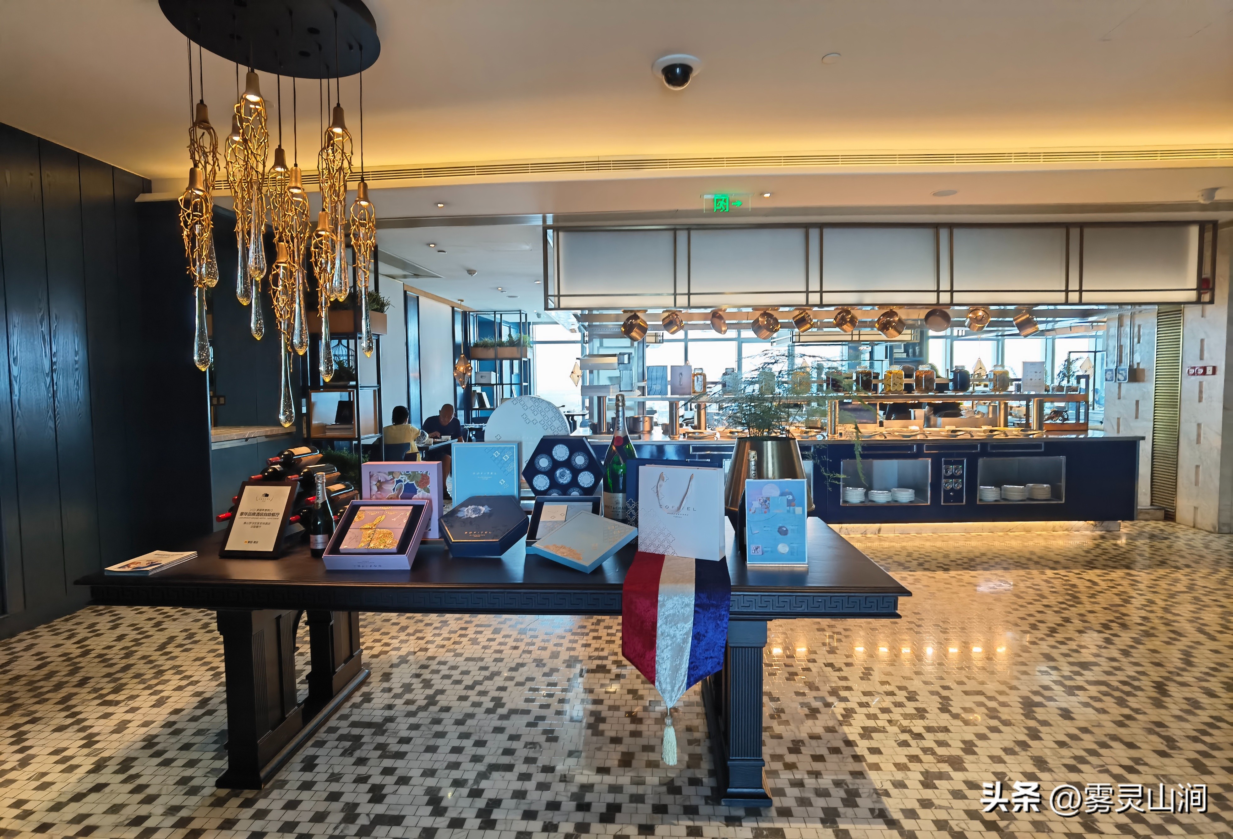 佛山罗浮宫索菲特酒店夜景,佛山罗浮宫索菲特酒店的布局亮点