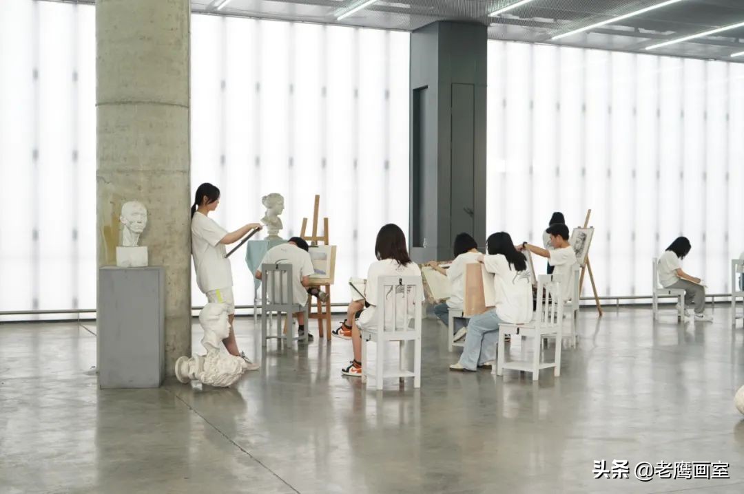 老鹰画室精品班和进阶班,成都老鹰画室和成都艺考画室