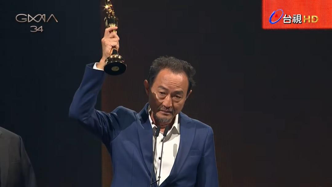 周杰伦金曲奖背后的故事,周杰伦一举夺得当年的金曲奖