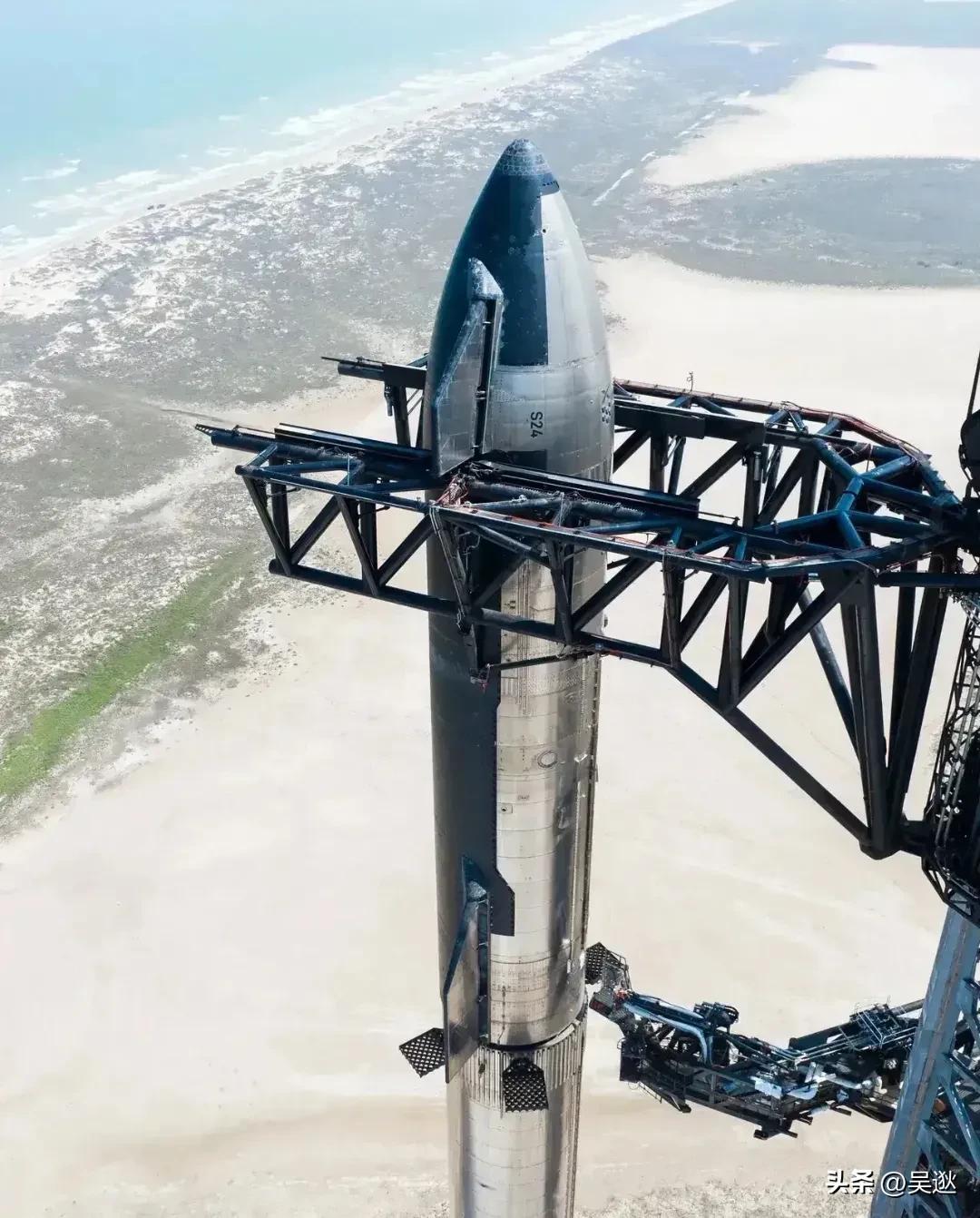 马斯克确认星舰发射直播,马斯克谈“星舰”延期发射