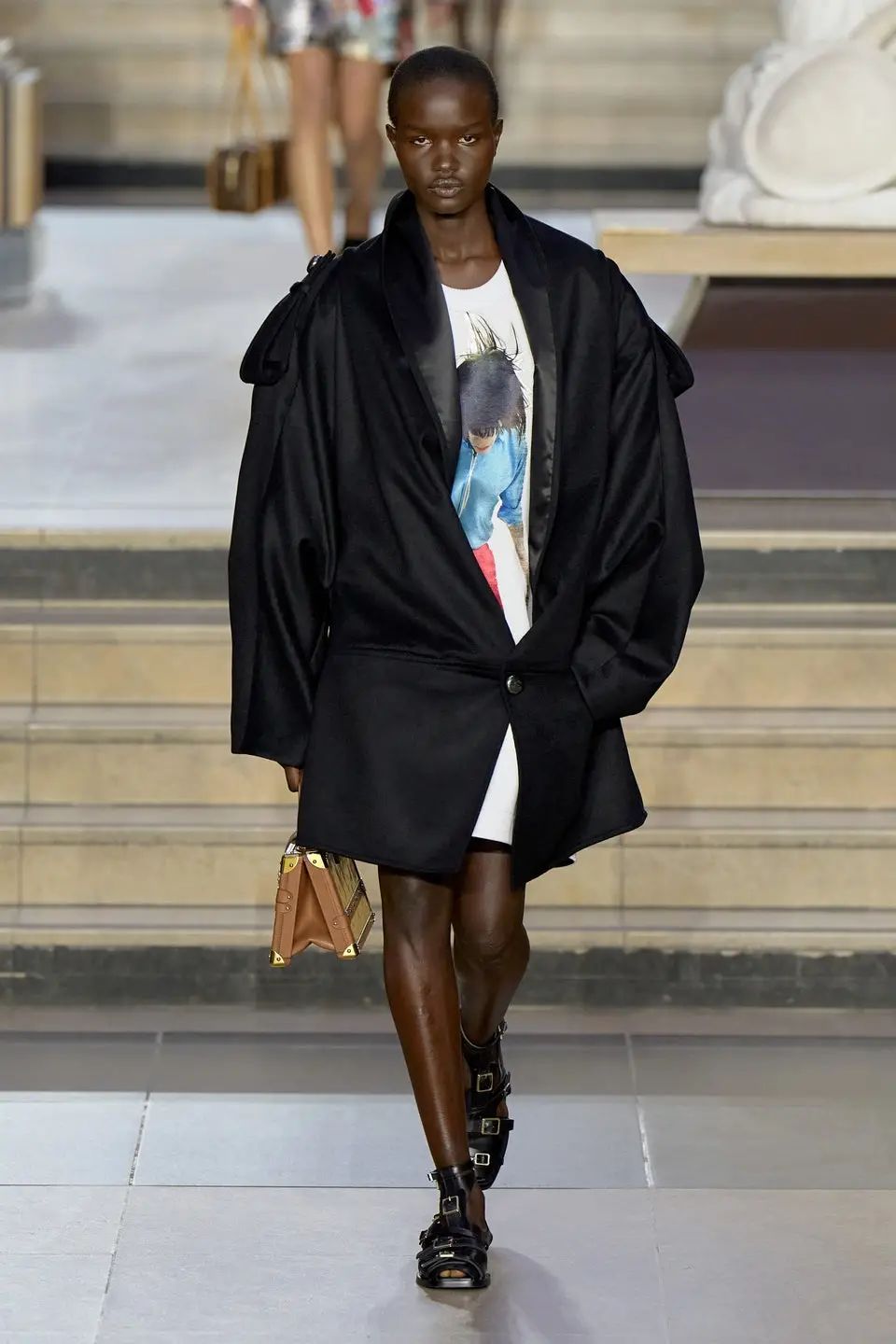 路易威登2022秋冬女装灵感,路易威登2022秋冬女装时尚穿搭