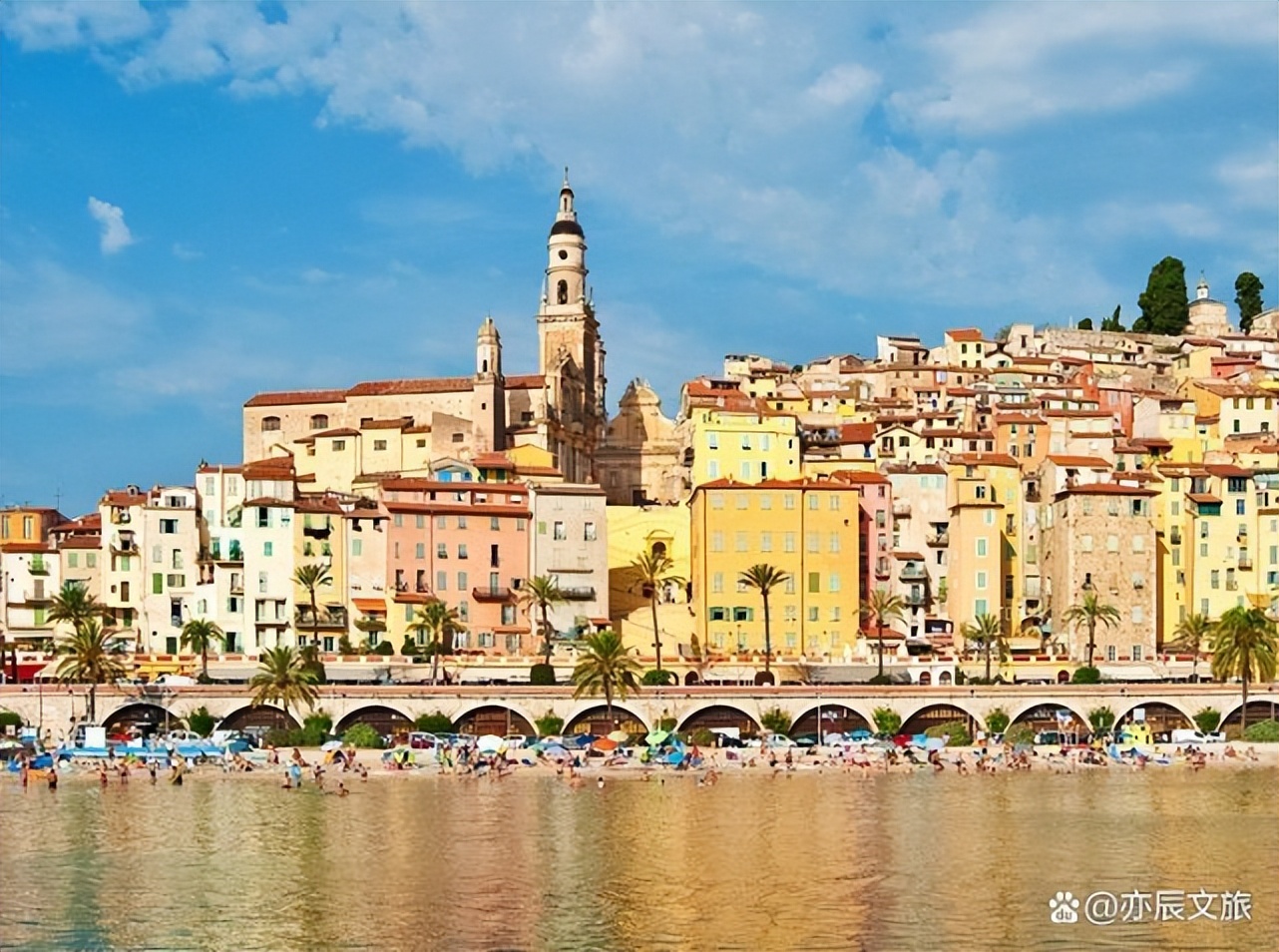 必去的法国旅游胜地,法国十大旅游景点视频