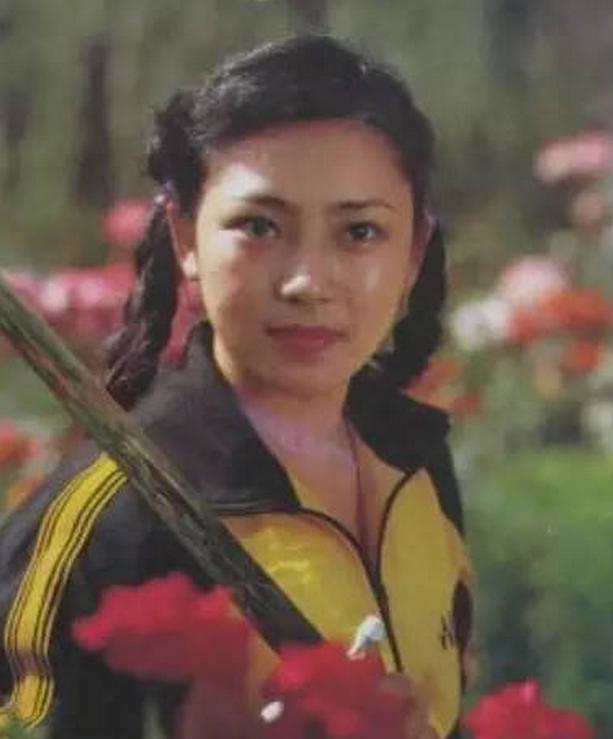 李连杰大女儿李思现在图片,李连杰的大女儿李思近况