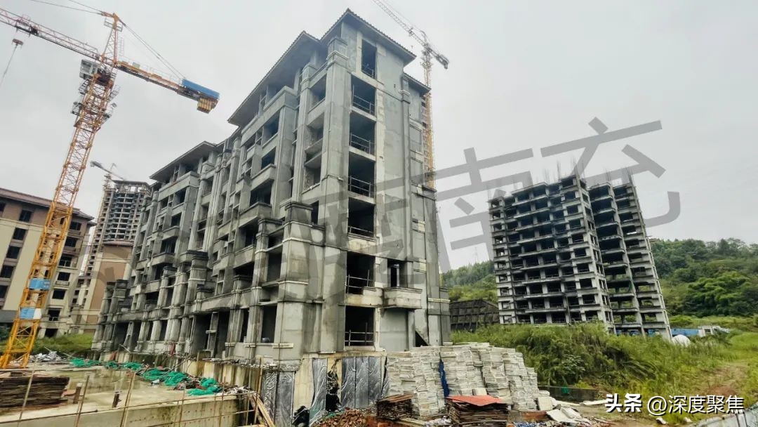 恒大御龙天峰交房时间,实探恒大楼盘施工情况