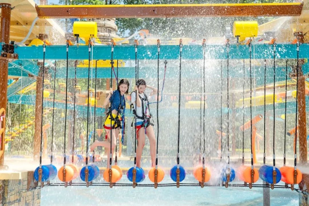 玛雅海滩6月18日开始“营椰”早鸟票89元极速冲浪爽一夏