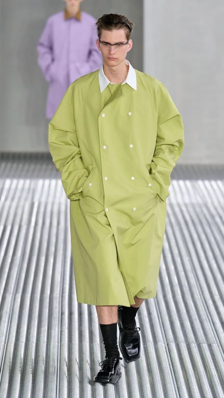 prada2024春夏男装时装秀明星,prada2024早春新款