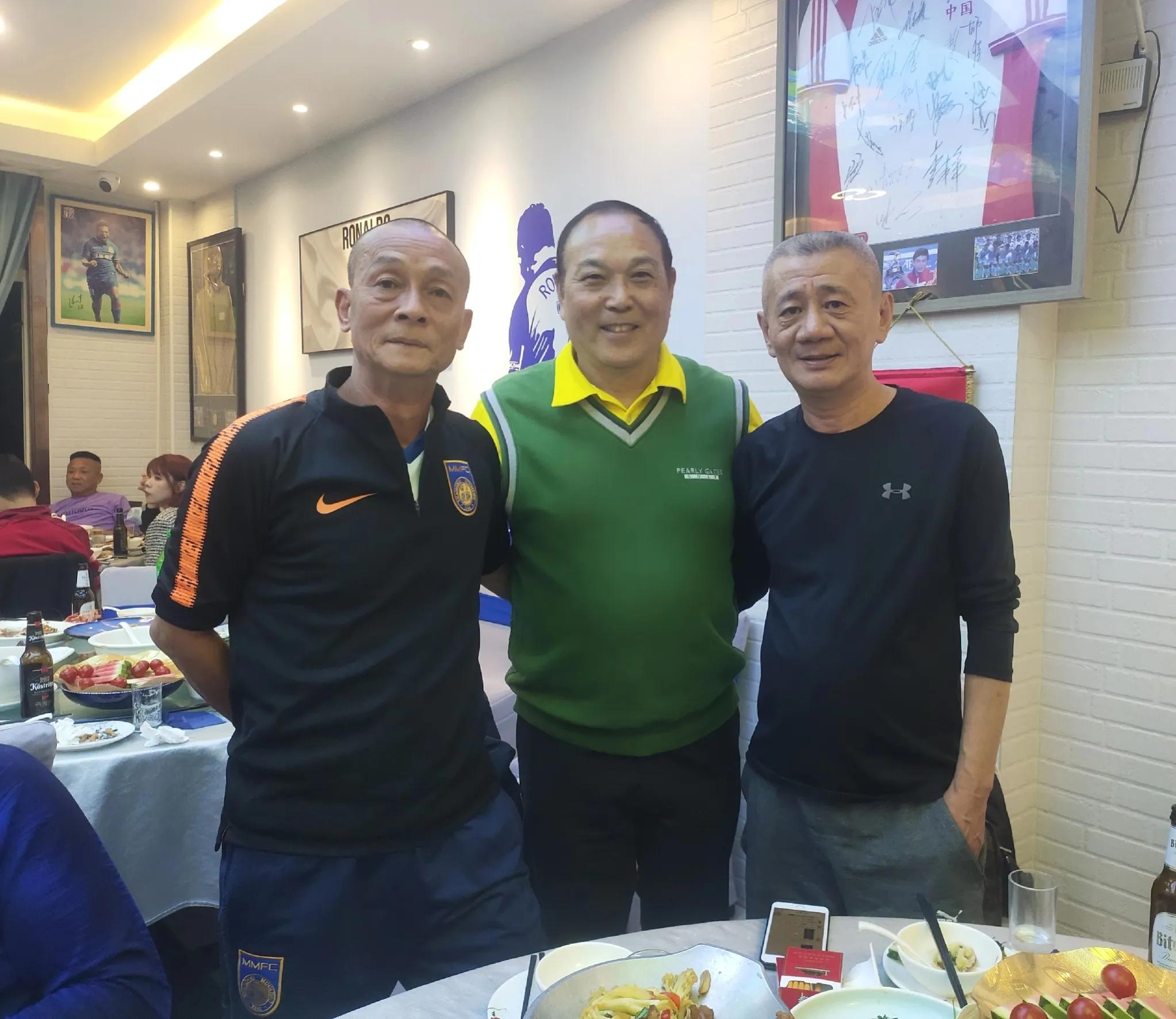 上海申花李中华,老上海足球队李中华