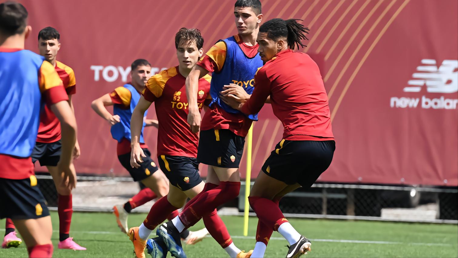 热烈祝贺米兰三比零暴揍尤文,米兰惊天逆转尤文