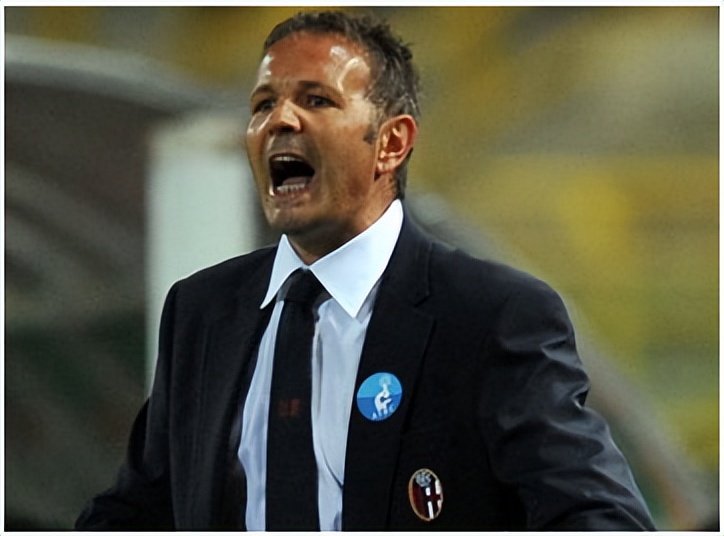 红黑争胜重回榜首,11胜