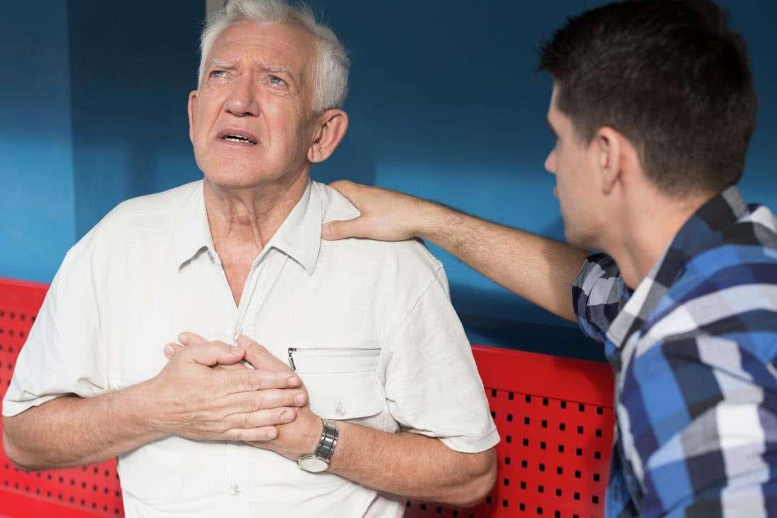 每天吃一个熟苹果功效坚持一周,每天早上都吃一个煮熟的苹果好吗