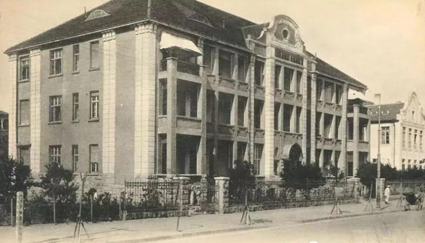 青岛栈桥王子饭店历史,青岛栈桥王子饭店