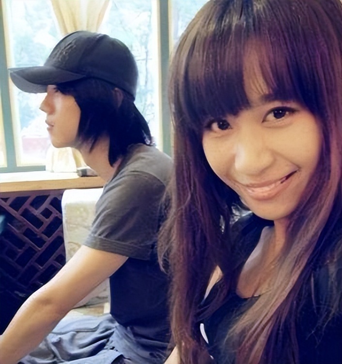 鹿晗背景有多强,鹿晗背景有多强大