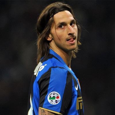 足坛浪子完整视频,足坛伊布