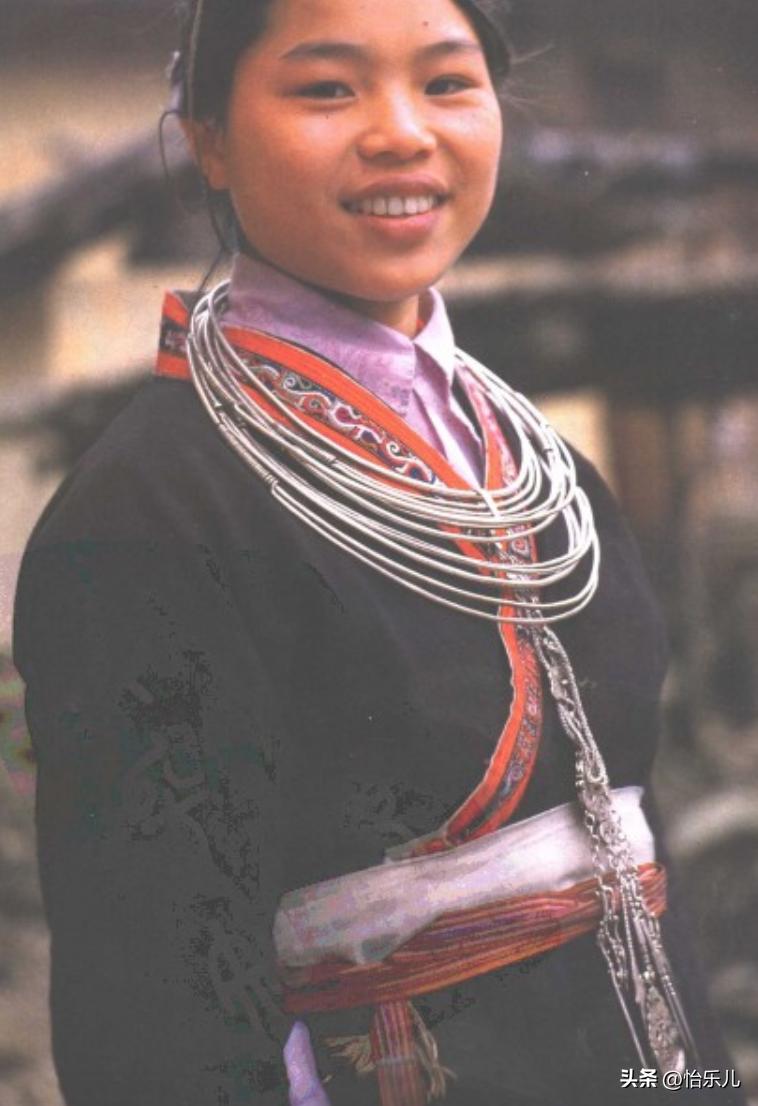 云南最著名的银饰,云南银饰元素