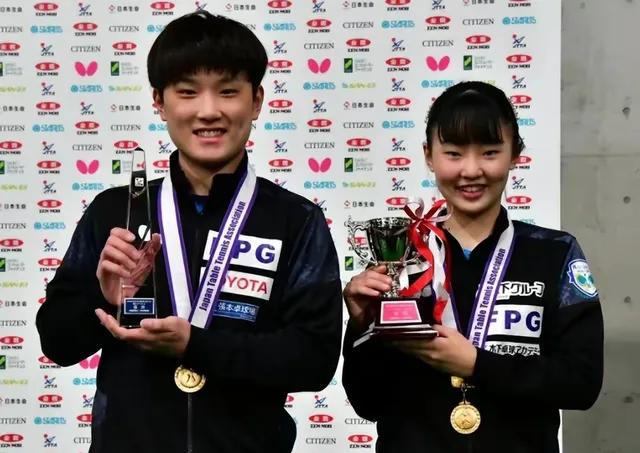 张本兄妹挺进世界杯四强,国乒张本兄妹