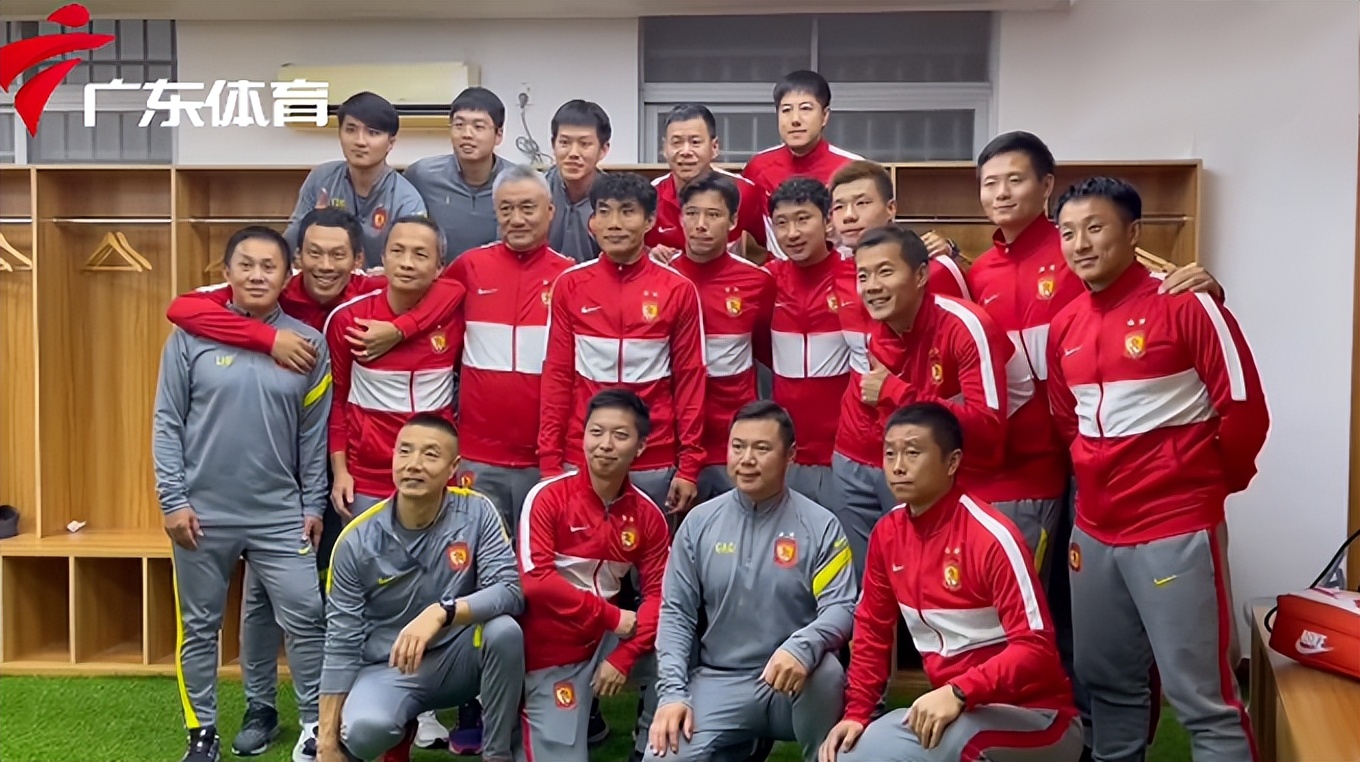 郑智留在广州队吗,郑智在广州恒大队多少年