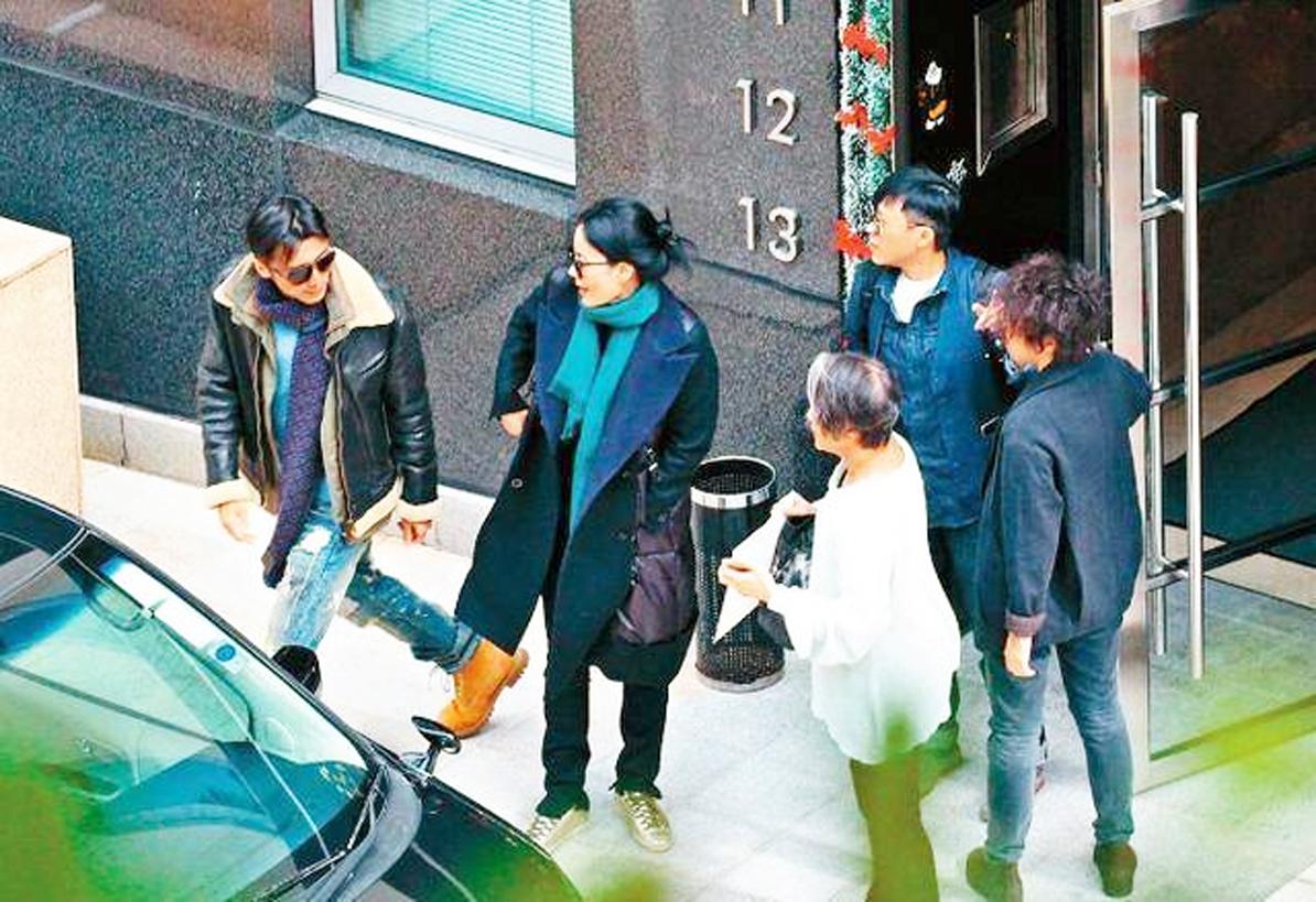 谢霆锋接受采访被曝此生最爱王菲,谢霆锋坦言最遗憾的事王菲无奈