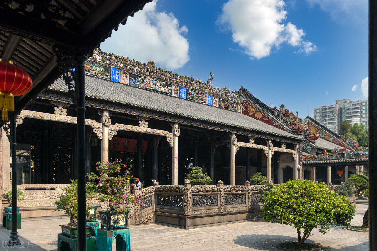 马克龙在广州旅游,马克龙旅行这次去了哪些地方