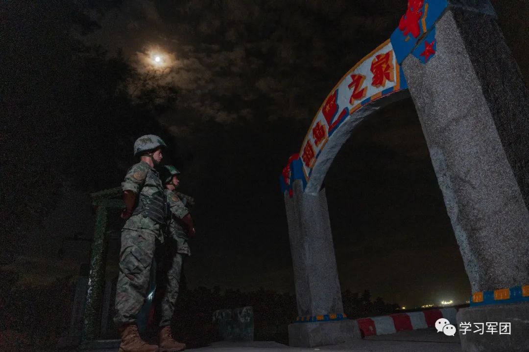 月下大片，专属定制