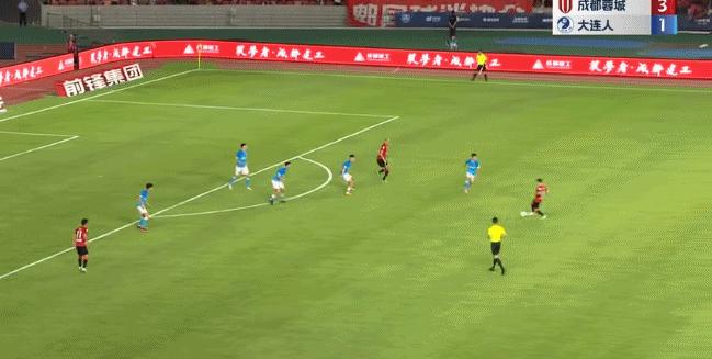 中超：成都4-1大连送对手17轮不胜,中超联赛成都1-0武汉