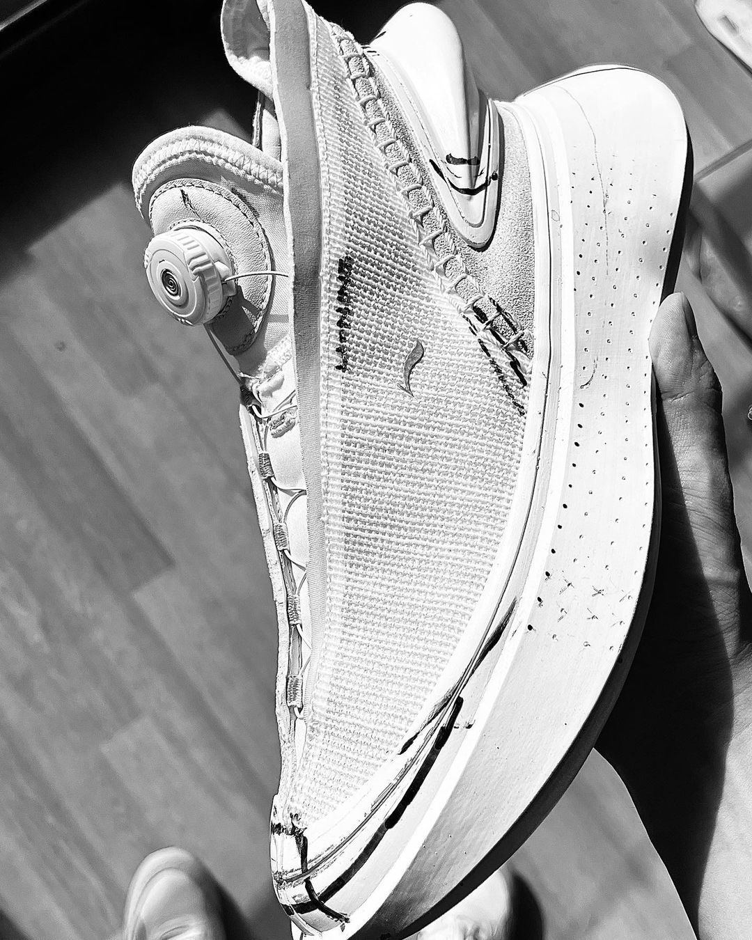 驭帅16v2与闪击9,李宁闪击第7代拖鞋