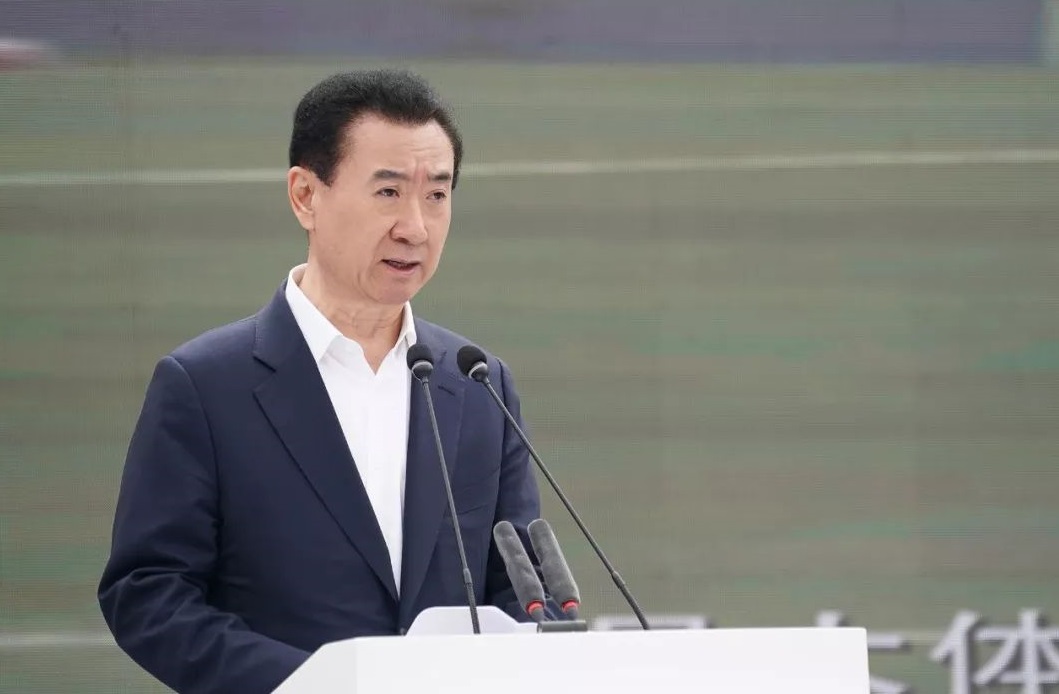 王健林对中国足球的发展从不吝啬,王健林以前谈足球和现在谈足球