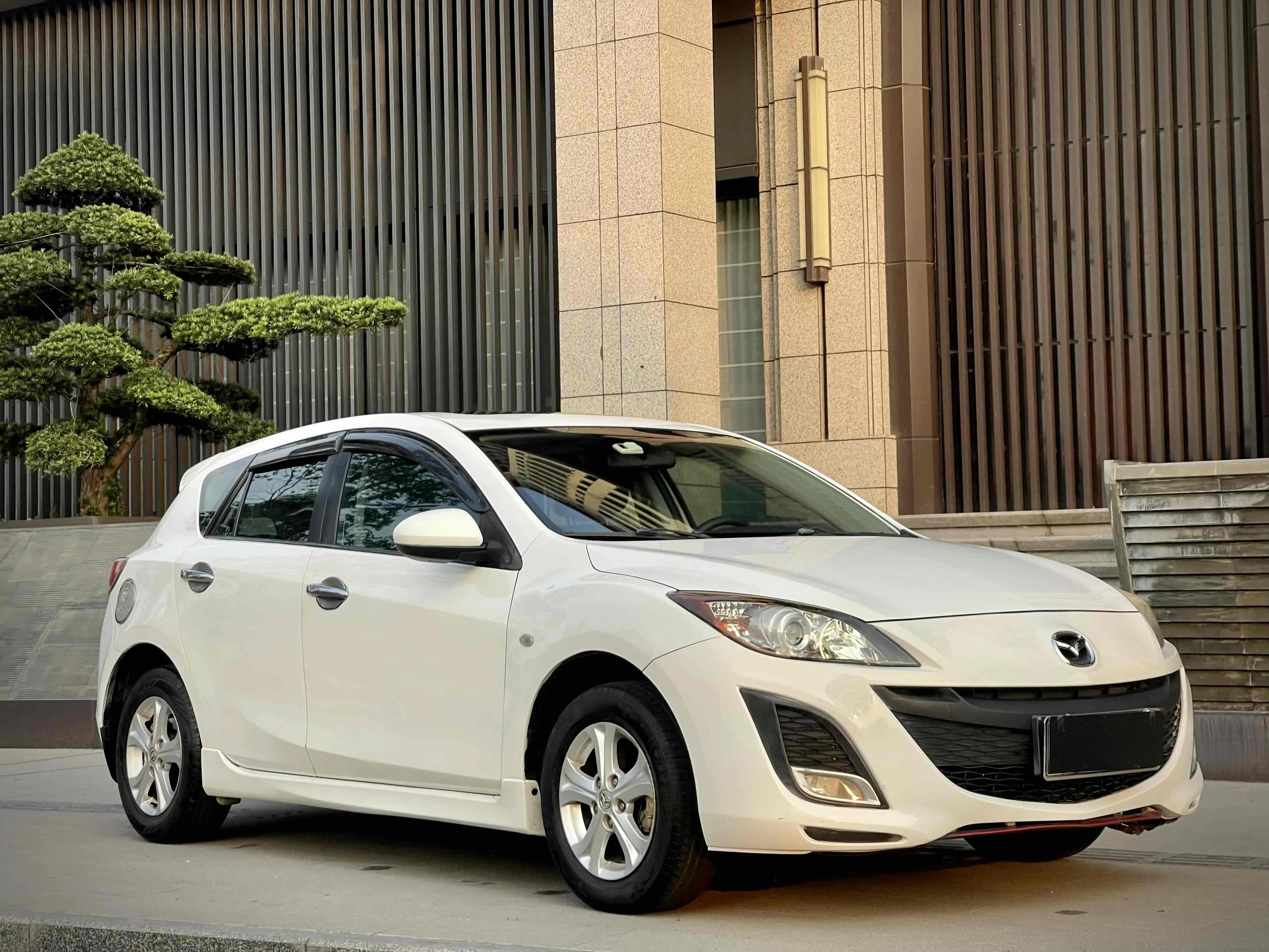 马自达3星骋11款图片,马自达3星骋两厢2012款1.6自动