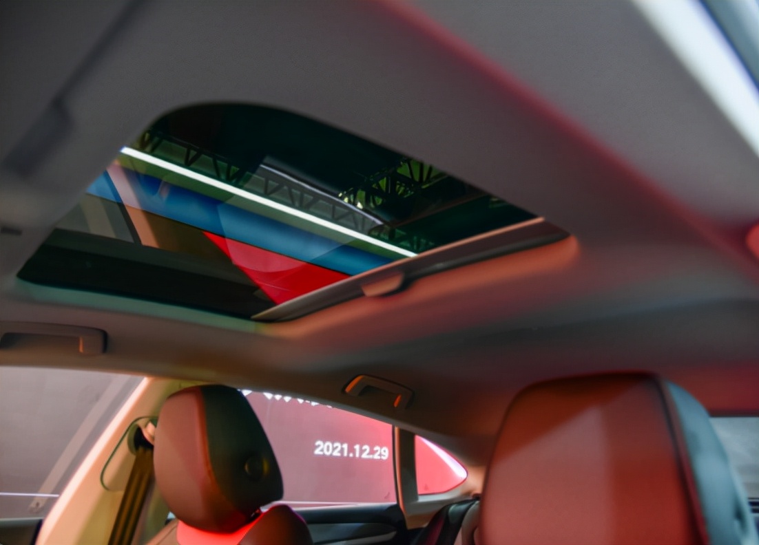 21款凌渡和21款思域哪个值得入手,凌渡1.8t和思域1.5哪个好